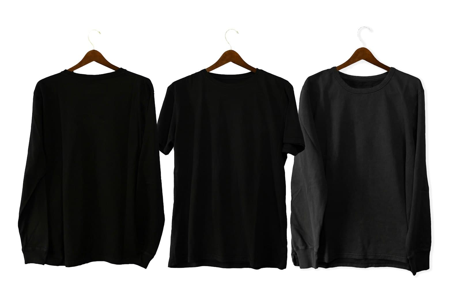 Cut & Sew vs. Blank Decoration: Which Production Method Fits Your Brand?