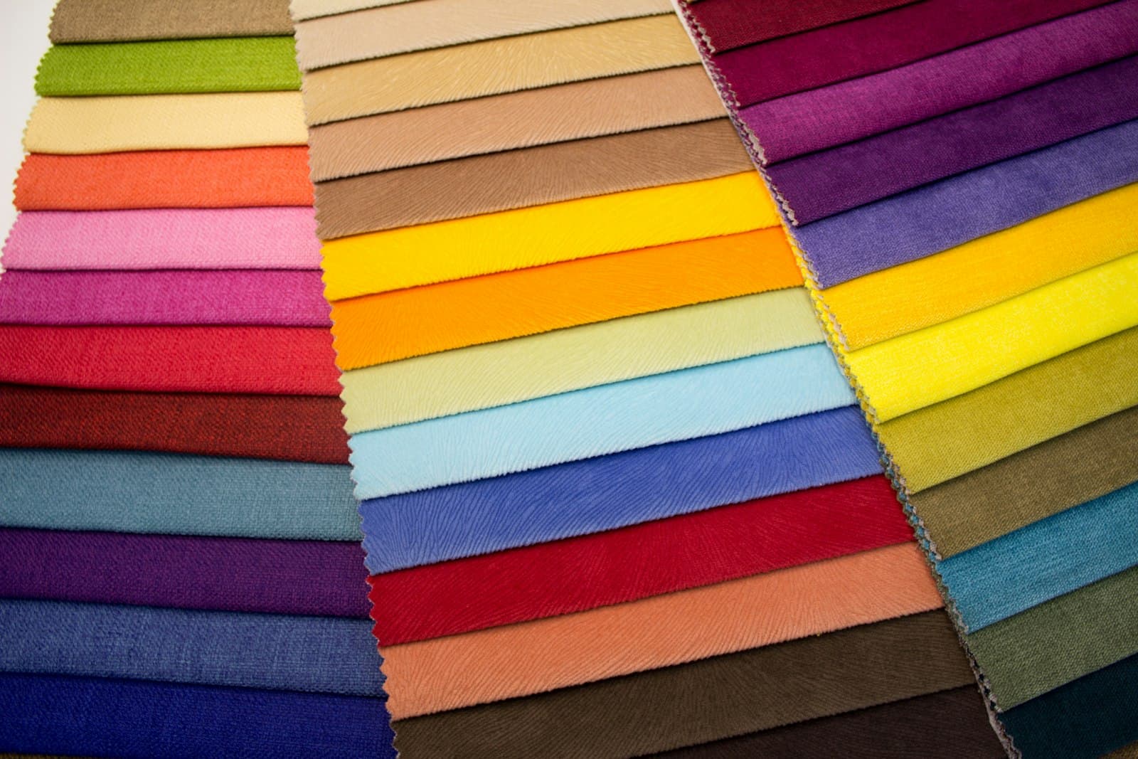 What Is GSM in Fabric? GSM Chart by Garment, and How to Choose